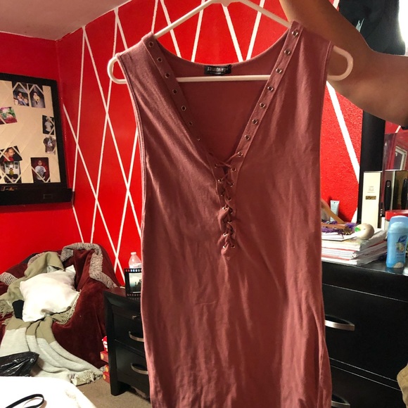 Dress - Picture 1 of 2